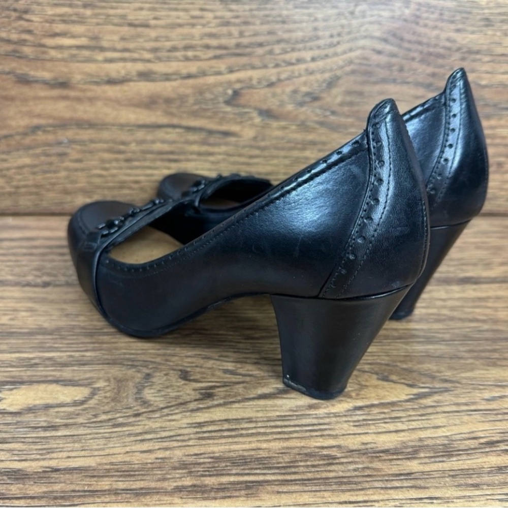 Clarks Artisan Womens Size 8
Pumps Shoes Heels Black - Picture 4 of 7